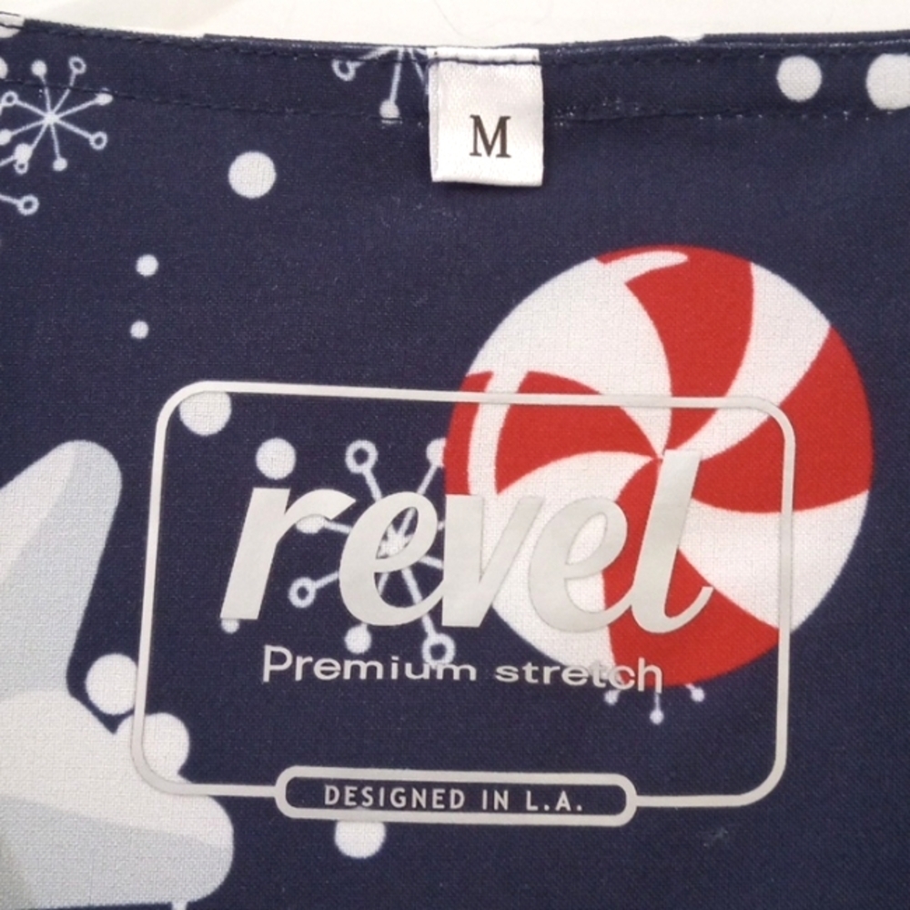 REVEL MEDICAL SCRUB TOP - Navy, Red, White - Candy Canes Snowman SIZE Medium NWT - Picture 12 of 13